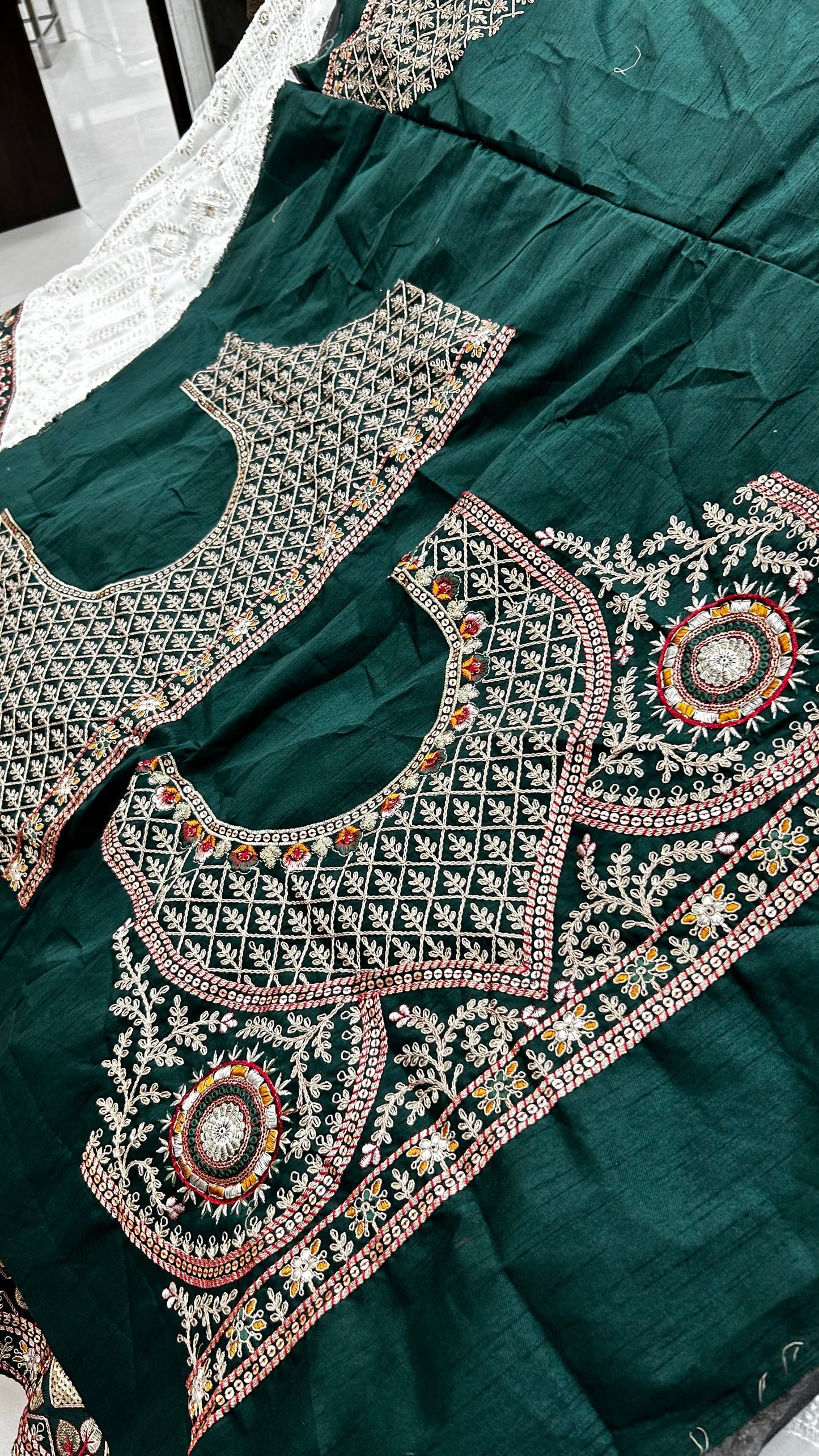 White Dola Silk With Bandhani Duppta Lehanga Choli