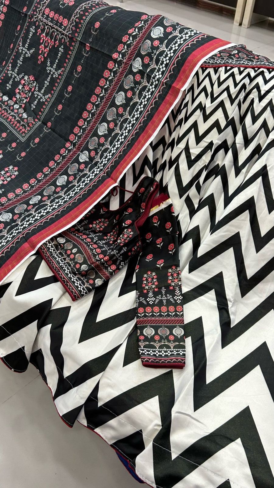 ZigZag 7 Meter Flair Lehangacholi