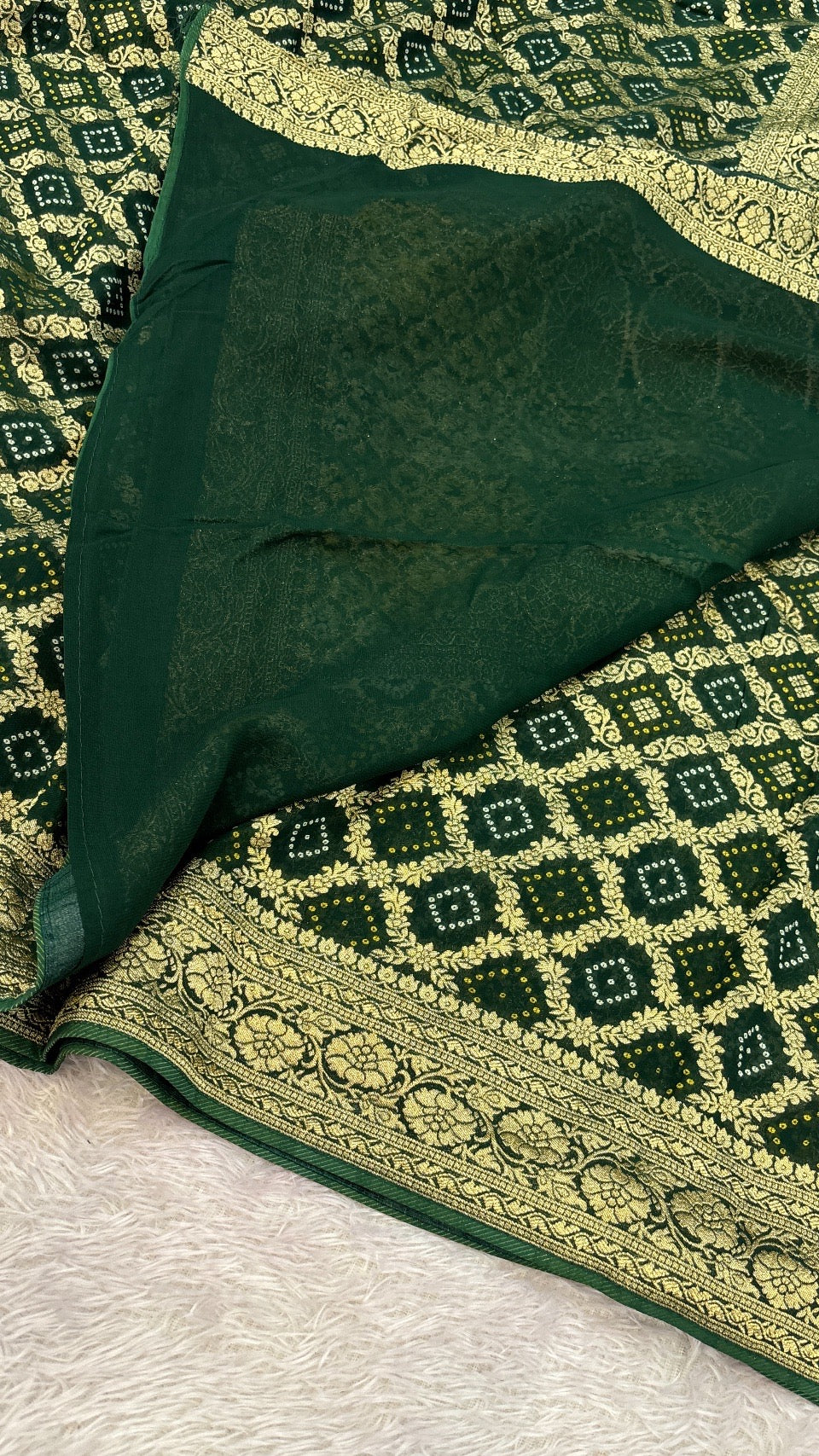 Traditional Khadi Georgette Banarasi Bandhej Saree (Green) 6