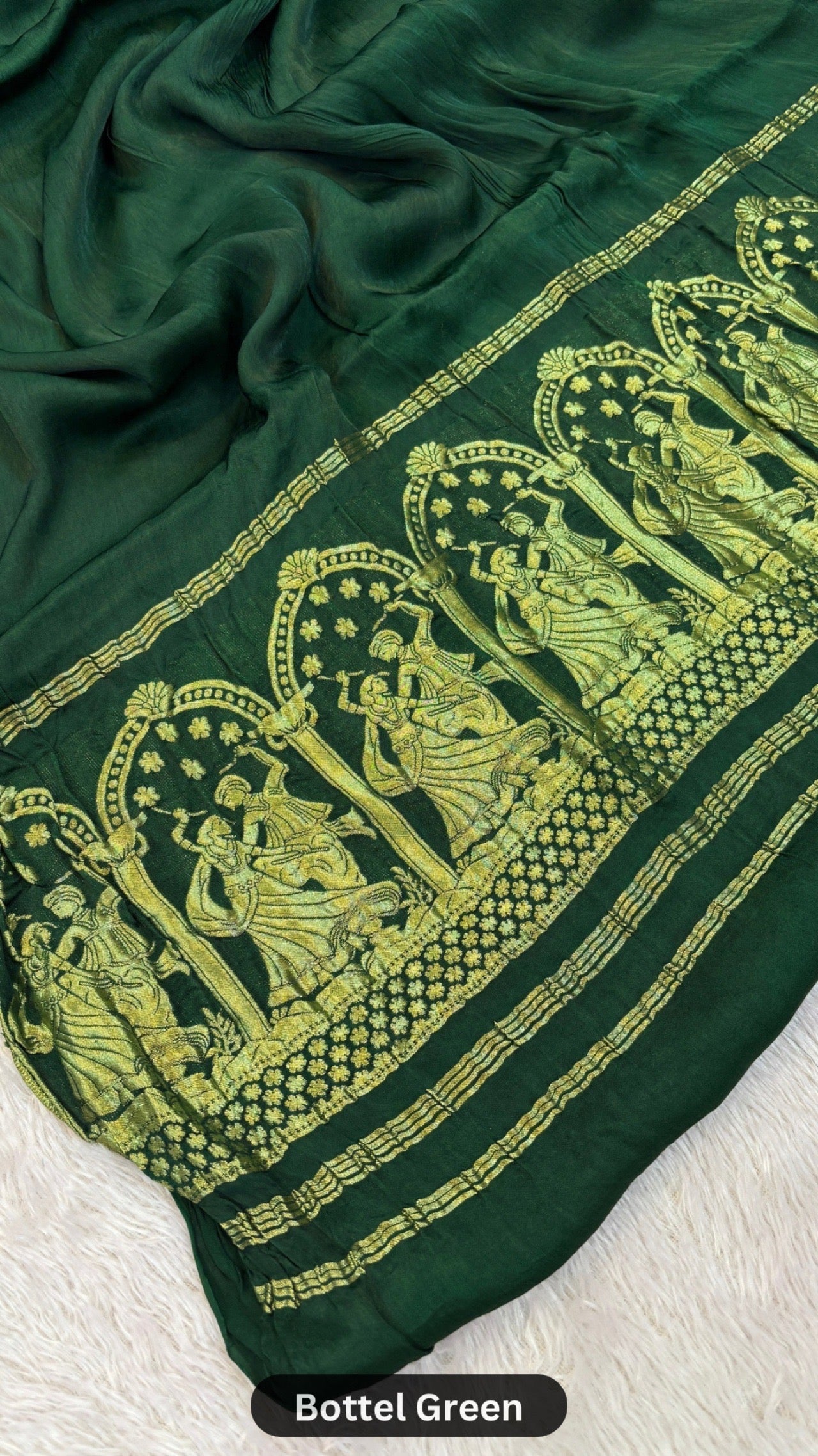 Plain Model Silk Saree (Never a Old Fashion) Green