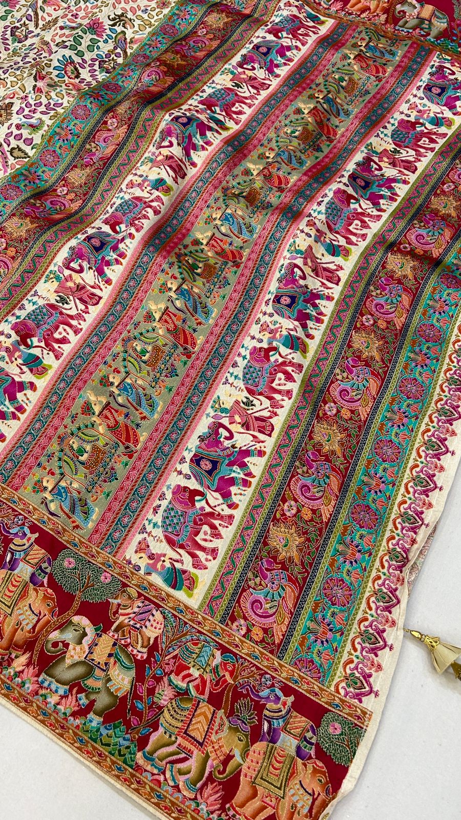 Pure Hand Weaving Kalamkari Saree (Cream Jaal)