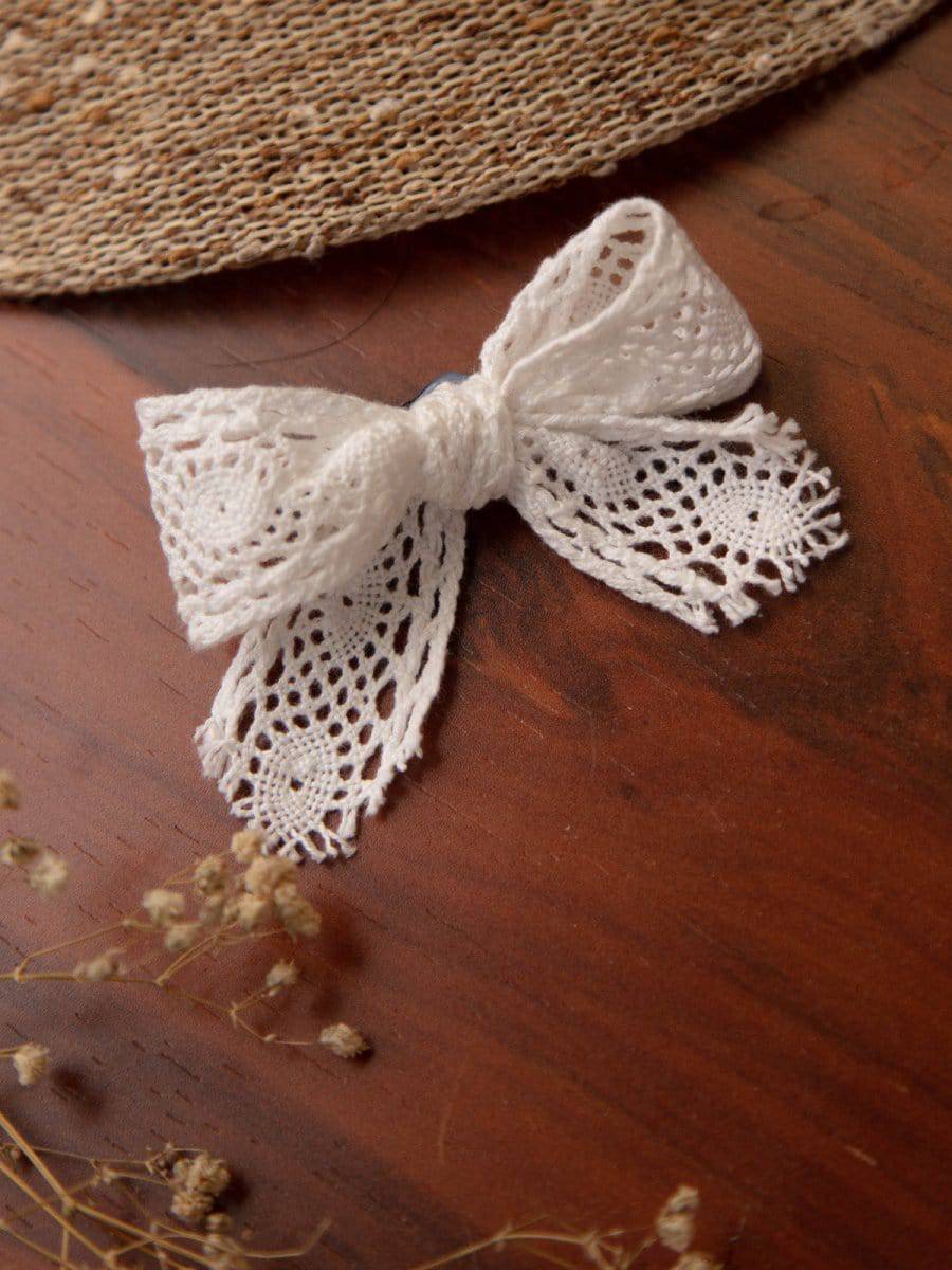 White Birthday Baby Infant Girl Toddler Handmade Cotton Crochette Bows Hair Clip