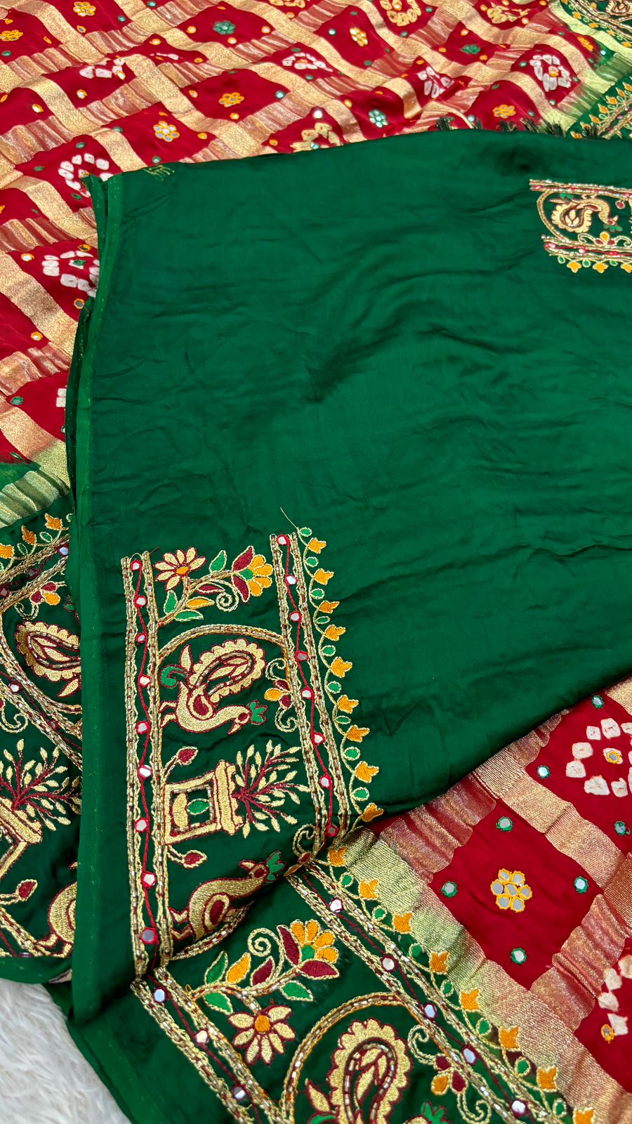 Traditional Gharchola Saree (Tulsi)