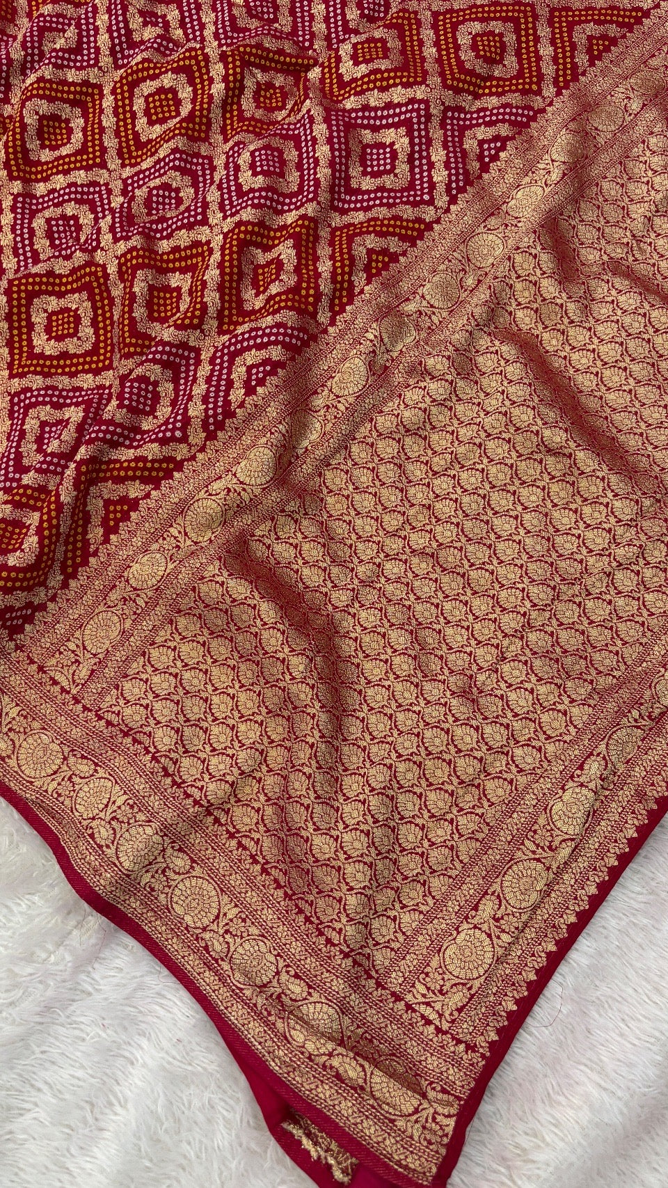 Traditional Khadi Georgette Banarasi Bandhej Saree (Red/Rani) 7