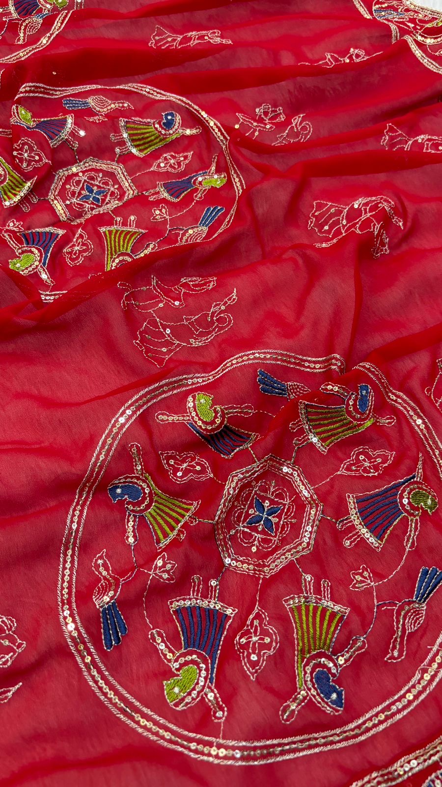 Vintage Duppta, Dhingli - Red