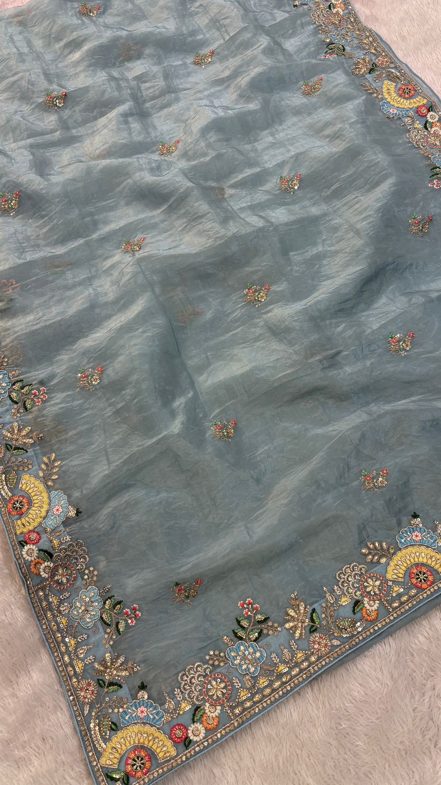 Shaan-E-Hindustan Limited Edition Saree! Aakash