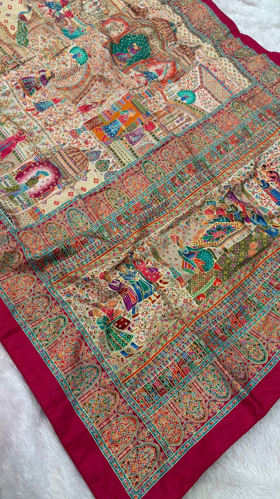 Rajvastra Rajwadi Saree (Cream)