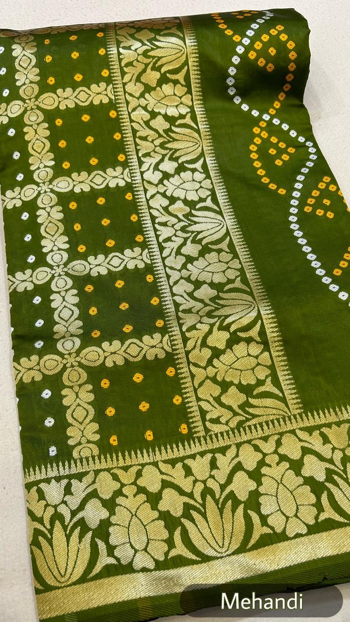 Banarasi Bandhani Saree