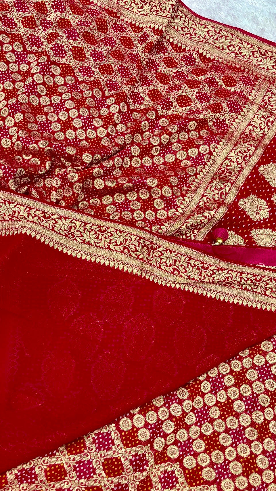 Traditional Khadi Georgette Banarasi Bandhej Saree (Red/Rani) 2