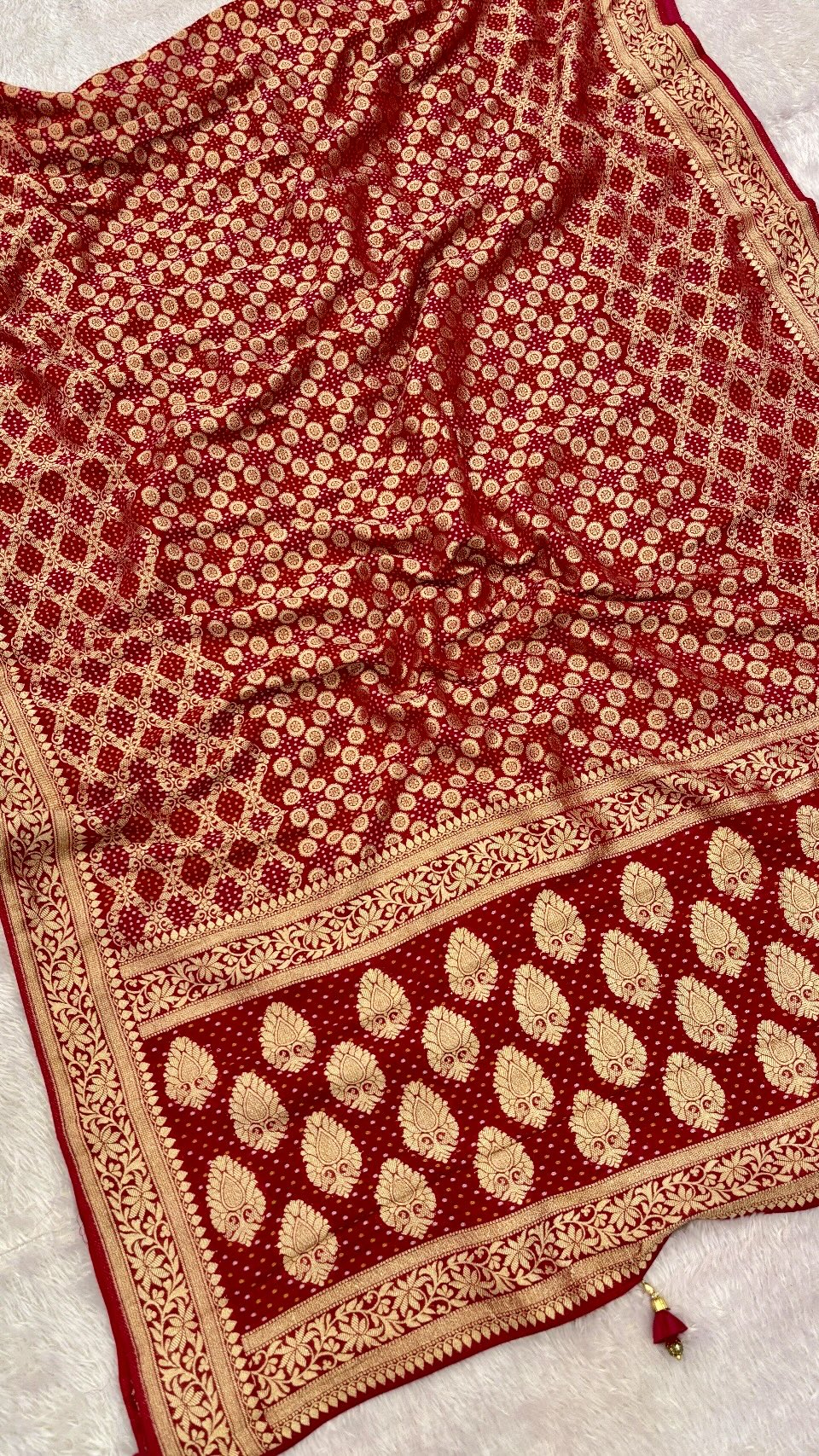 Traditional Khadi Georgette Banarasi Bandhej Saree (Red/Rani) 2