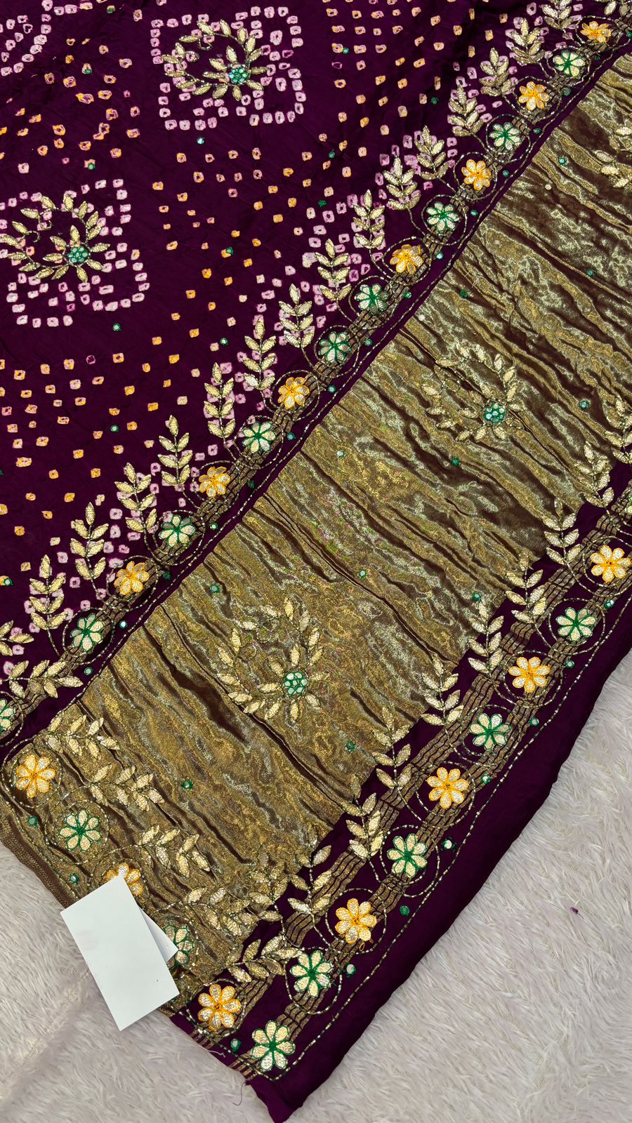 Pure Gaji Silk Handbandhej Gottapatti work Saree (Majanta)