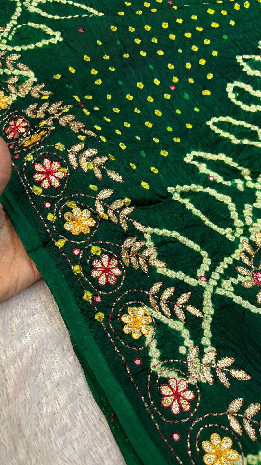 Pure Gaji Silk Handbandhej Gottapatti work Saree (Green)