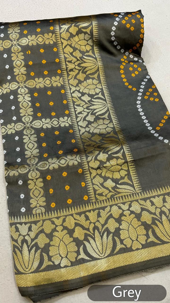 Banarasi Bandhani Saree