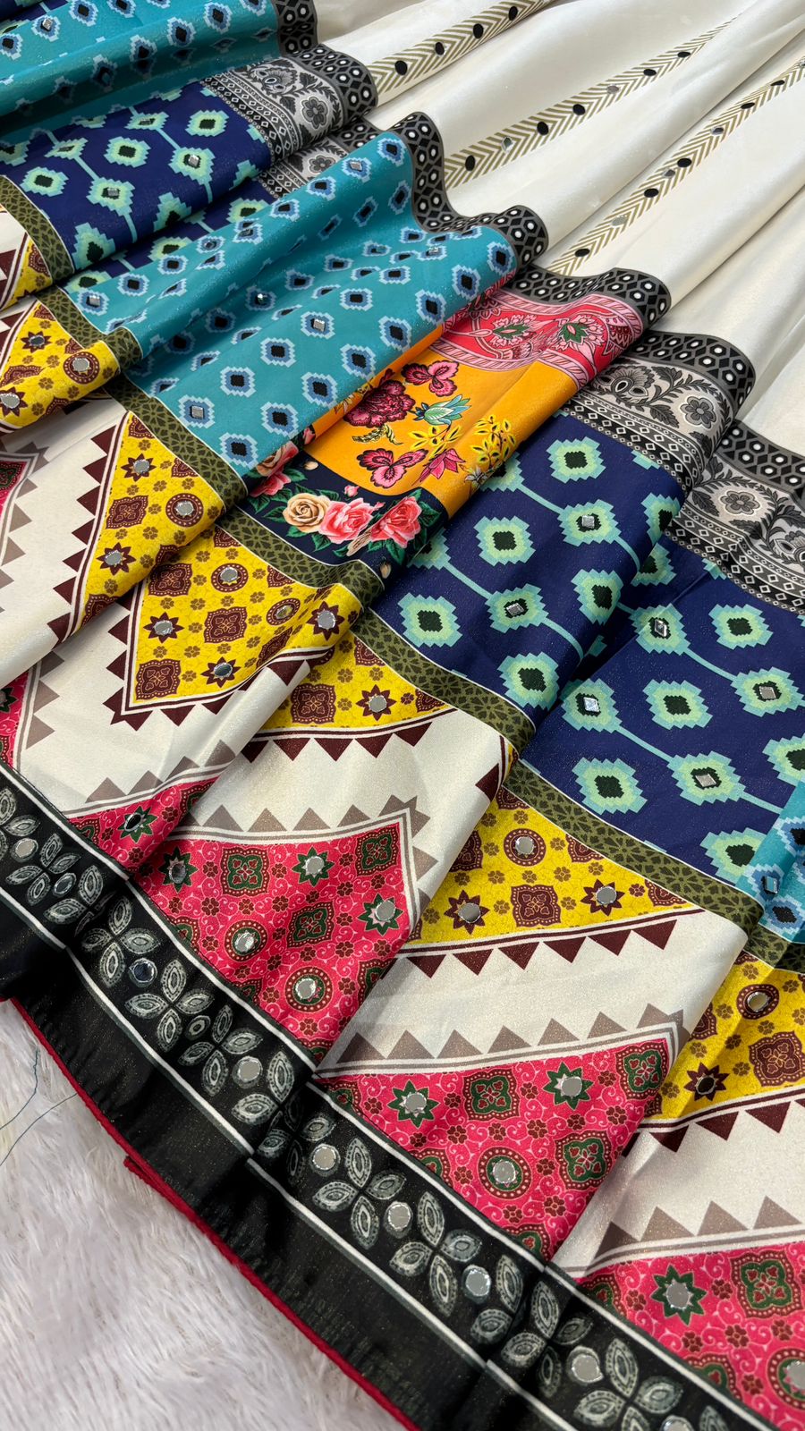 Real Mirror, 7 Meter flair Lehanga Choli