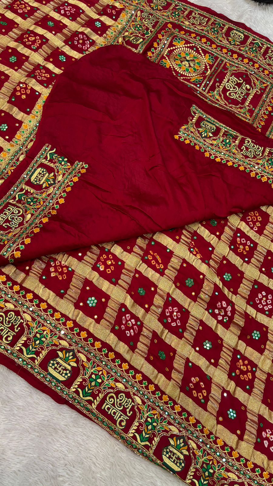 Traditional Gharchola Saree (860 Maroon)