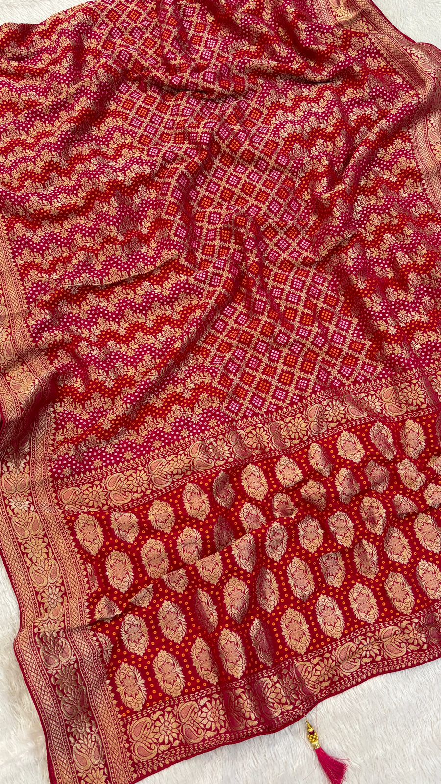Traditional Georgette Banarasi Bandhej Saree (Rani / Maroon)