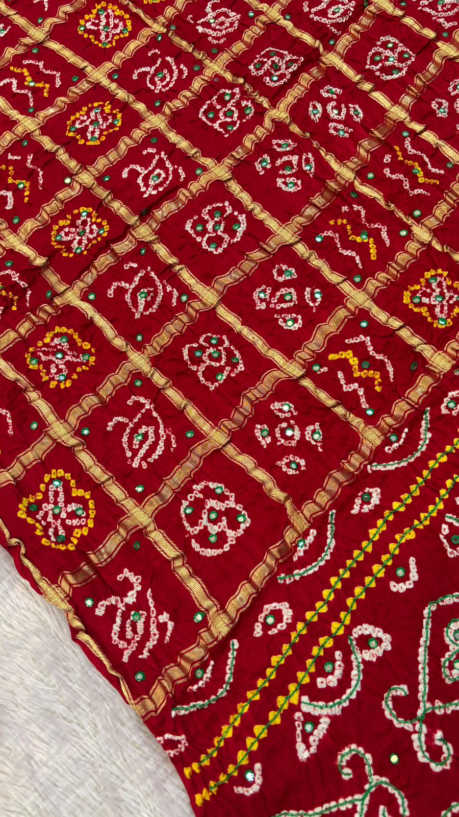 Pure Gaji Silk Abbhli Work Gharchola (Red)