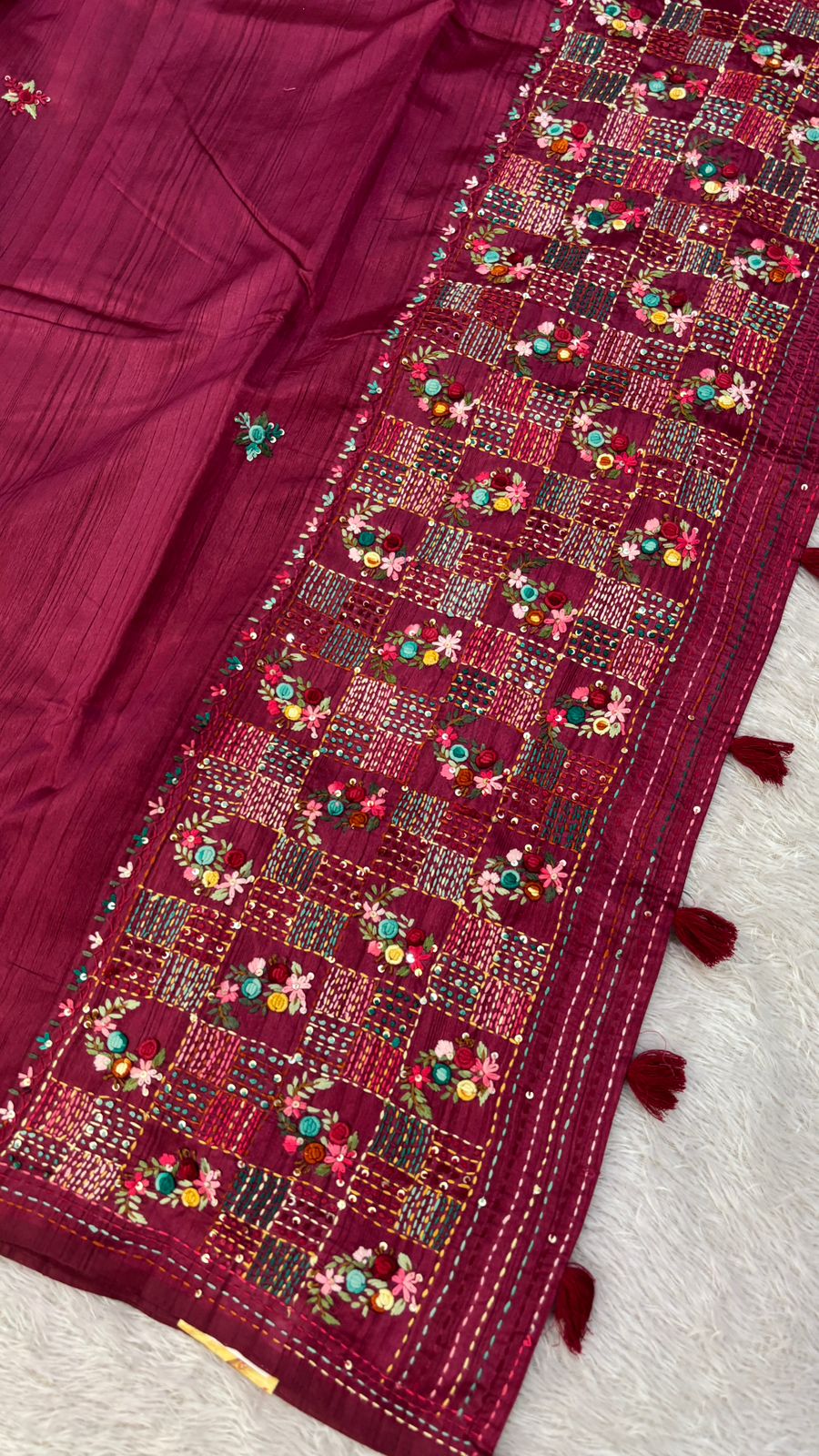 Hand Boutique French Knot Unn Work Saree (Vol.2)