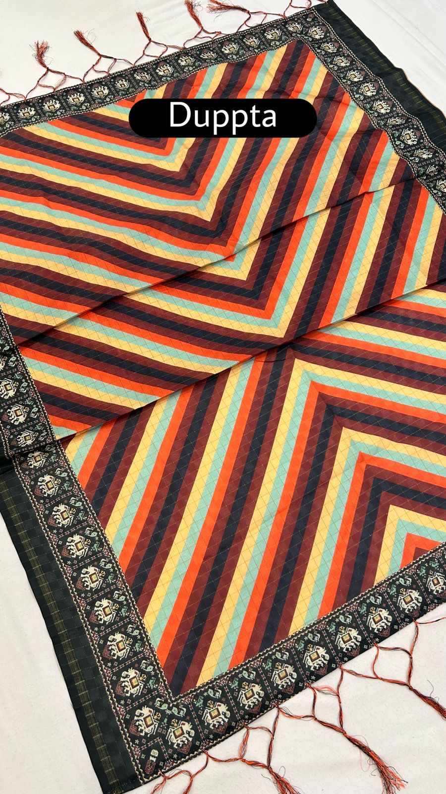 Lehariya X Patola 7 meter Flair lehangaCholi