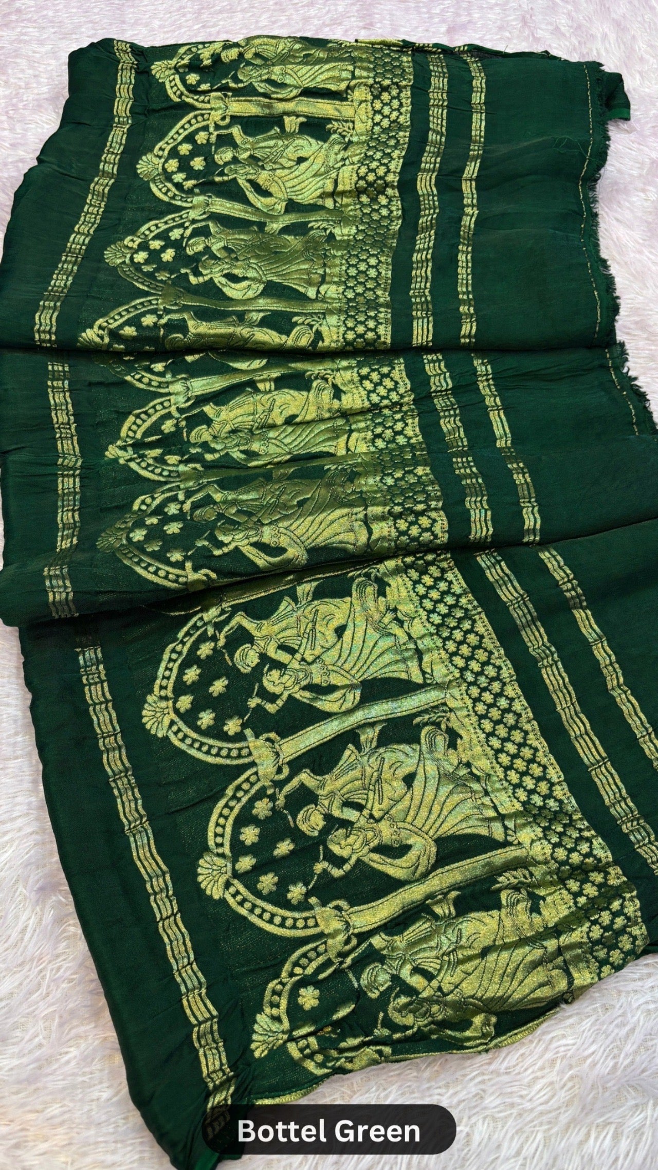 Plain Model Silk Saree (Never a Old Fashion) Green