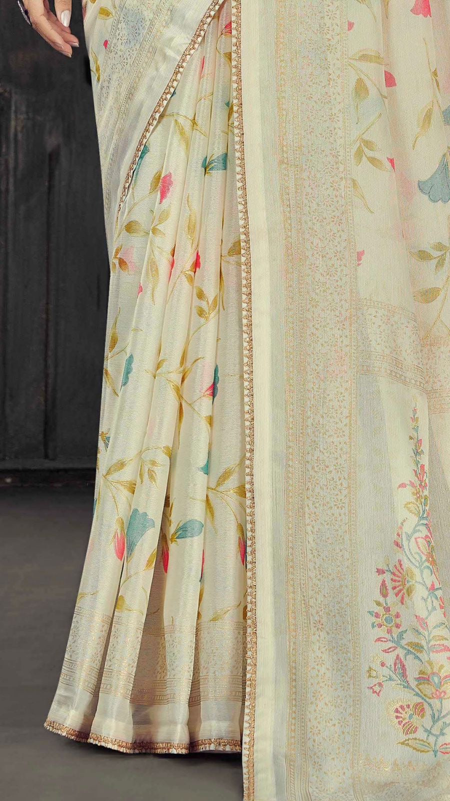 Premium Brasso Saree (Cream)