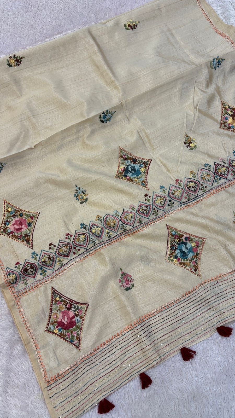 Hand Boutique French Knot Unn Work Saree (Vol.8)