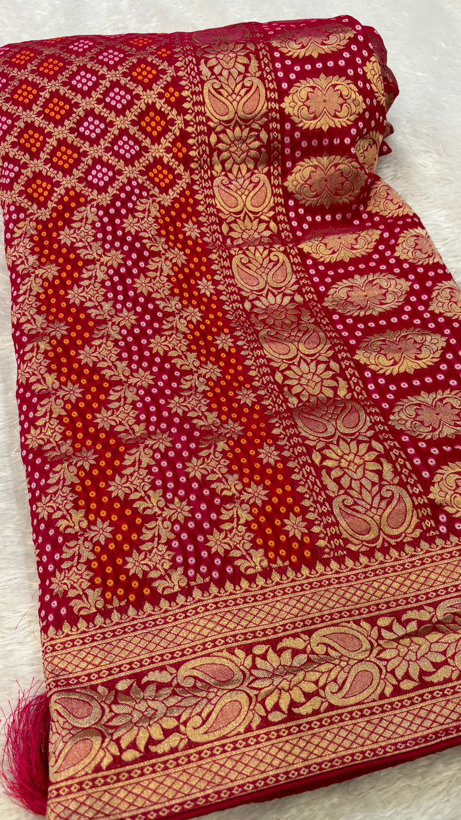 Traditional Georgette Banarasi Bandhej Saree (Rani / Maroon)