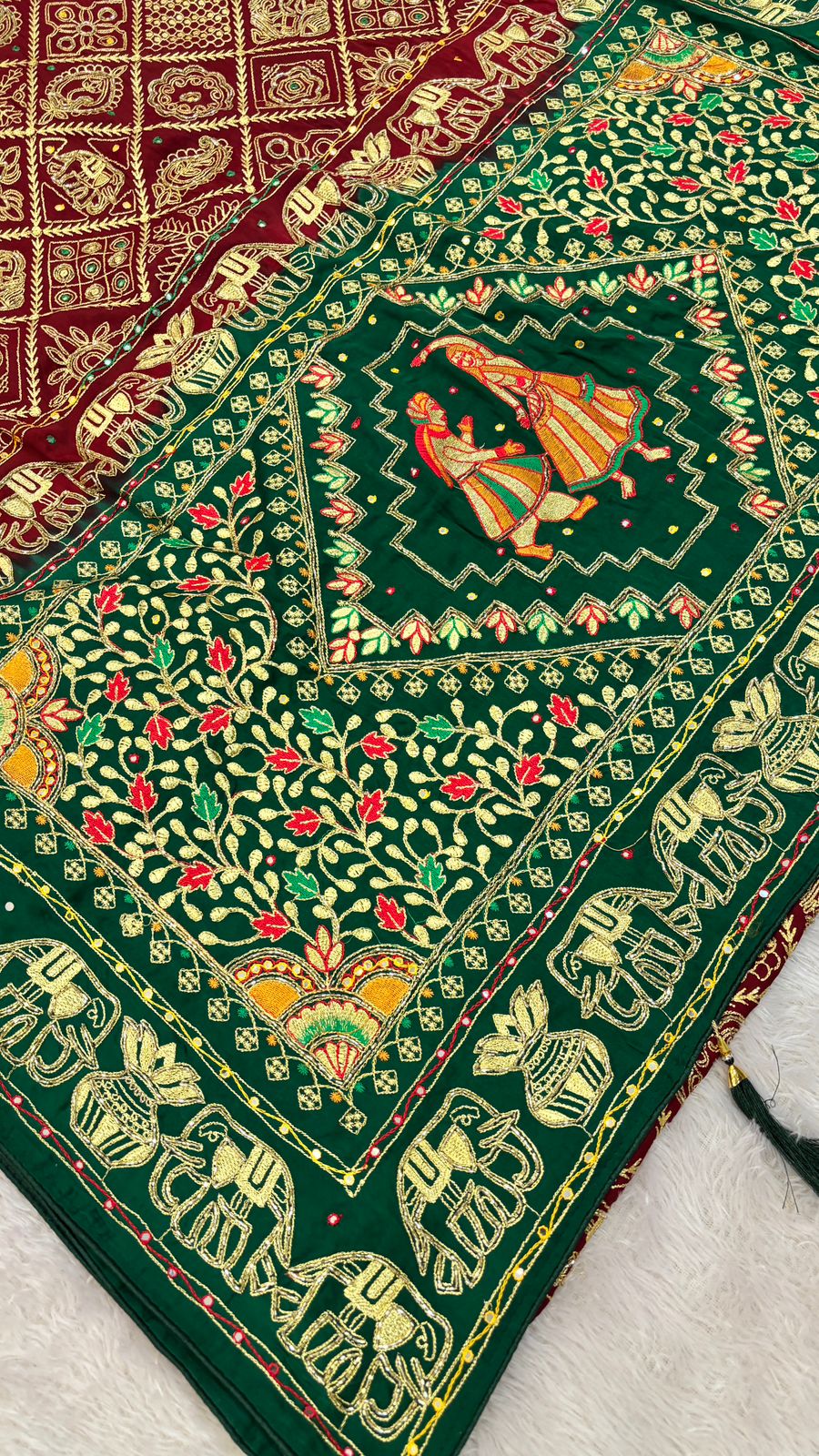 Pure Gaji Silk, Royal Vintage Gharchola Saree (Green Maroon)