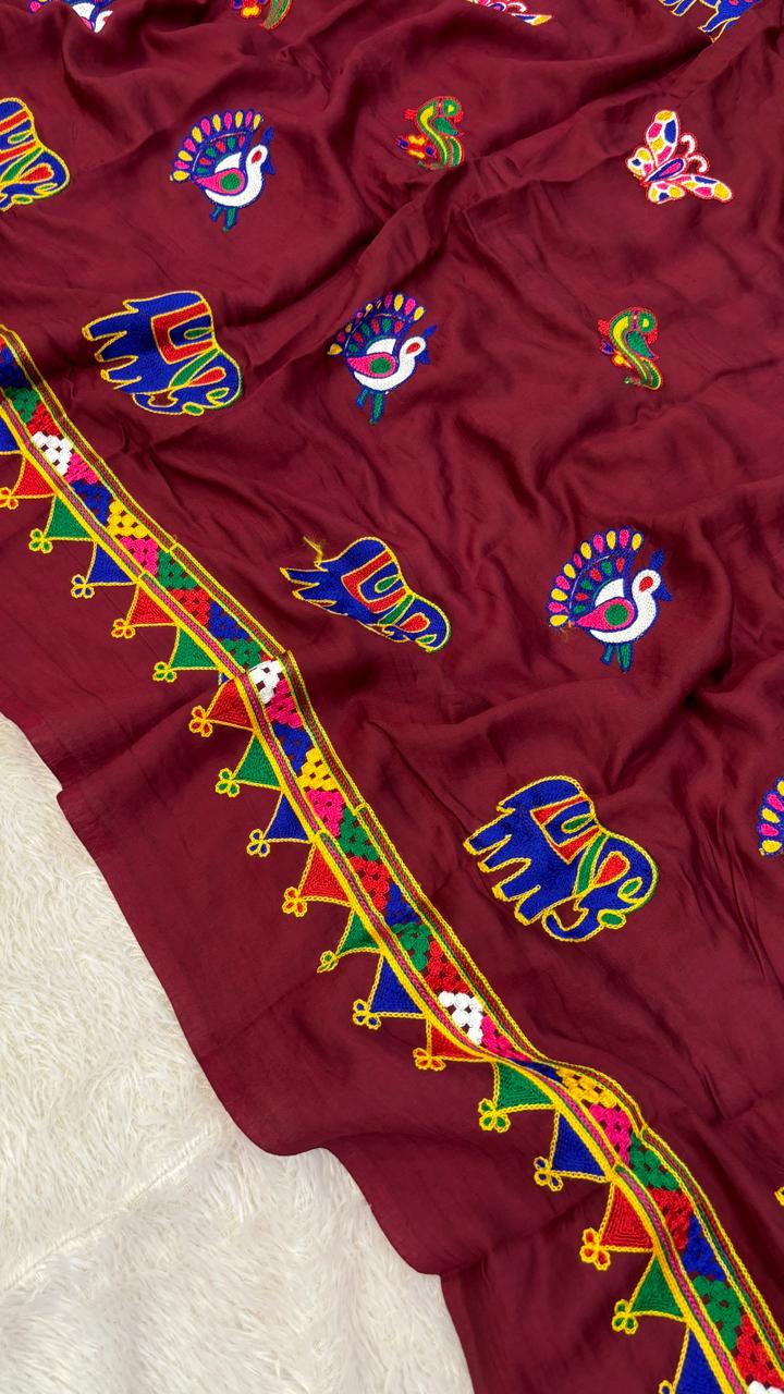 Kutchi Multi Work Duppta with Lagadi Patta - Maroon